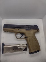 SMITH & WESSON SD40 .40 S&W - 1 of 3
