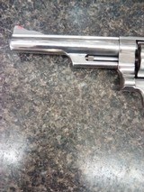 SMITH & WESSON 629-3
.44 MAGNUM - 2 of 3