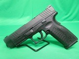 SPRINGFIELD ARMORY XD(M) 4.5" .40 S&W - 3 of 3