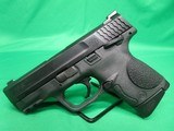 SMITH & WESSON M&P40 COMPACT .40 S&W - 3 of 3