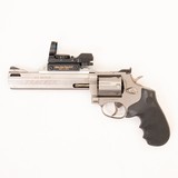 TAURUS TITANIUM TRACKER 627 .357 MAG - 1 of 3