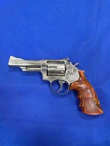 SMITH & WESSON 19-2 .38 SPECIAL/.357 MAGNUM - 1 of 3
