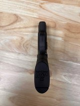 SMITH & WESSON M&P 9 SHIELD 9MM LUGER (9X19 PARA) - 3 of 3