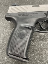 SMITH & WESSON SW40VE .40 S&W - 3 of 3