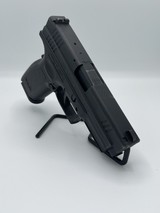 SPRINGFIELD ARMORY XD-40 .40 S&W - 3 of 3