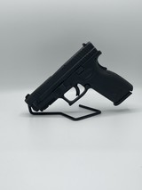 SPRINGFIELD ARMORY XD-40 .40 S&W - 2 of 3