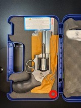 SMITH & WESSON 686 .357 MAG - 2 of 3