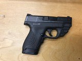 SMITH & WESSON M & P 9 Shield 9MM LUGER (9x19 PARA) - 1 of 3