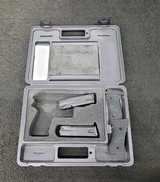 SIG SAUER P229 COMBAT .40 S&W - 2 of 3