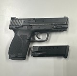 SMITH & WESSON M&P 40 .40 S&W - 1 of 3