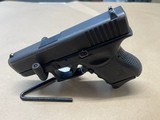 GLOCK 27 .40 S&W - 1 of 3