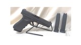 GLOCK G17 Gen4 9MM LUGER (9x19 PARA)