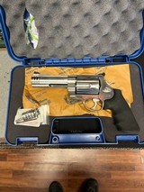 SMITH & WESSON 460V .460 S&W MAGNUM