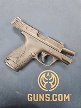SMITH & WESSON M&P 40 .40 S&W - 2 of 3