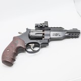 SMITH & WESSON M&P R8 PERFORMANCE .357 MAG - 2 of 2