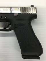 GLOCK G22 GEN 5 .40 CALIBER - 2 of 3