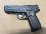 SMITH & WESSON SD40 .40 S&W - 1 of 3