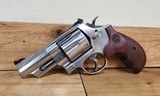 SMITH & WESSON 629 DELUXE .44 MAGNUM - 1 of 3