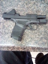 SPRINGFIELD ARMORY HELLCAT 9MM LUGER (9x19 PARA) - 1 of 3