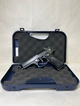BERETTA 96 .40 S&W - 1 of 3