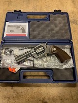 COLT PYTHON .357 MAG - 3 of 3