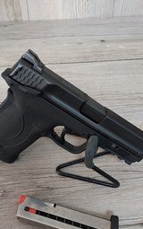 SMITH & WESSON M&P SHIELD EZ .380 ACP - 2 of 3
