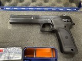 SMITH & WESSON 422 .22 long/.22 lr - 1 of 2