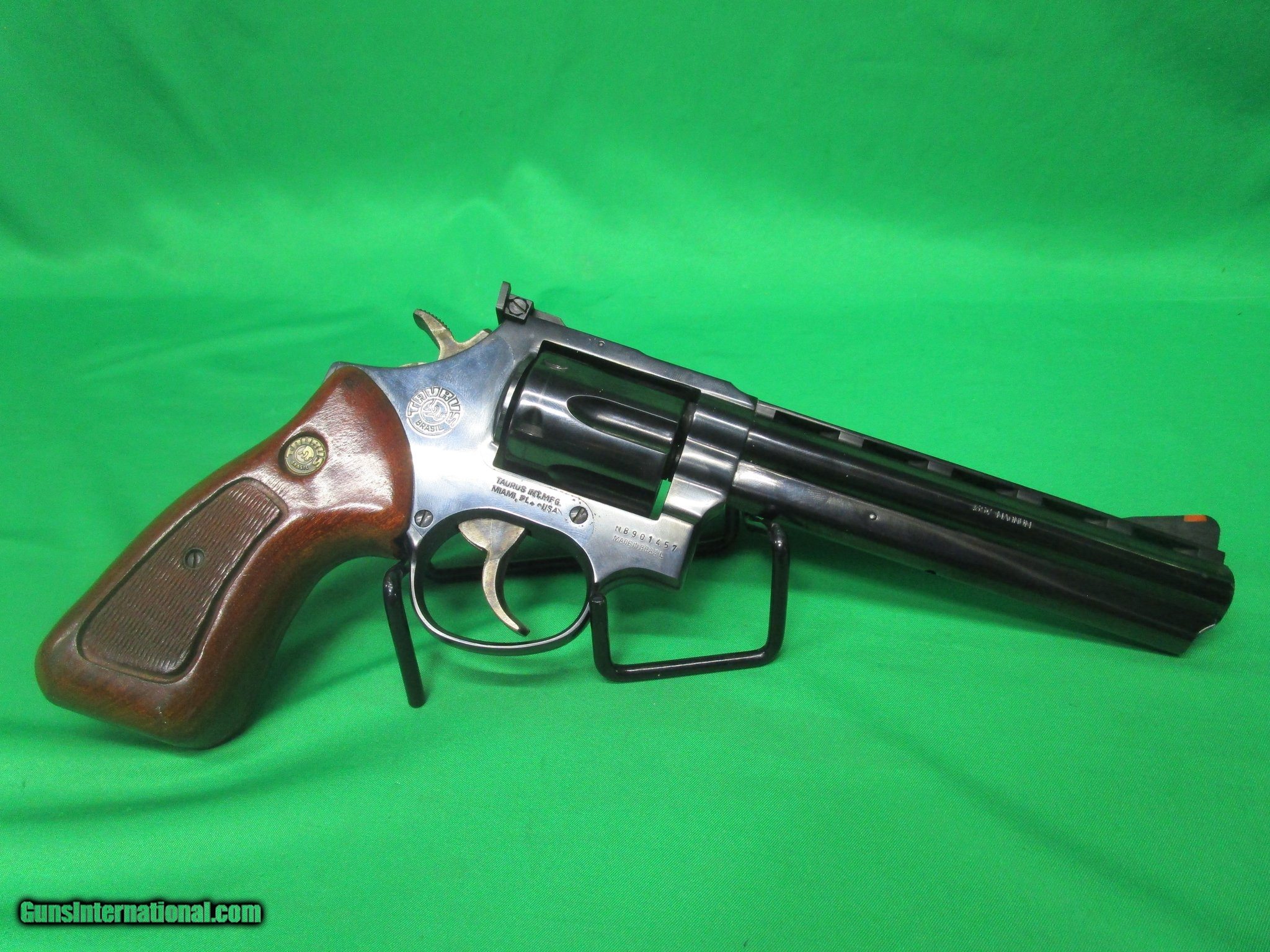 TAURUS 689 .357 MAG