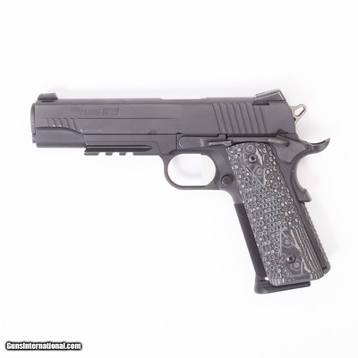 SIG SAUER 1911 .45 ACP