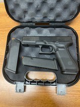 GLOCK 17 GEN 5 9MM LUGER (9X19 PARA) - 1 of 3