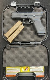 GLOCK G17 GEN 5 MOS FS 9MM LUGER (9X19 PARA) - 1 of 3