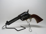 UBERTI 1873 Cattleman .45 LC - 1 of 3