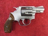 SMITH & WESSON SMITH & WESSON S&W MODEL 60 CHIEFS SPECIAL 38 .38 SPL - 2 of 3