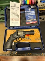 SMITH & WESSON 329PD .44 MAGNUM