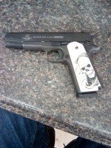 ROCK ISLAND ARMORY 1911 .45 ACP - 1 of 3