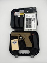 GLOCK G17 GEN 5 MOS FDE 9MM LUGER (9x19 PARA) - 1 of 2