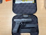 GLOCK G17 GEN 5 9MM LUGER (9X19 PARA) - 1 of 3