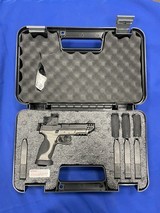 SMITH & WESSON PERFORMANCE CENTER M&P9 M2.0 COMPETITOR METAL (HOLOSUN PACKAGE) 9MM LUGER (9x19 PARA) - 1 of 3