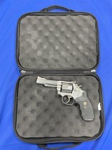 SMITH & WESSON 67-8 .38 SPL