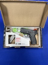 SMITH & WESSON M & P 9 Shield 9MM LUGER (9x19 PARA) - 1 of 3