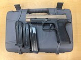 SIG SAUER P320 X-VTAC 9MM LUGER (9X19 PARA) - 1 of 3