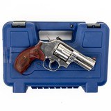 SMITH & WESSON 686-6 PLUS DELUXE .357 MAG - 3 of 3