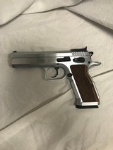 EAA Witness Elite Stock II 9MM LUGER (9X19 PARA) - 2 of 3