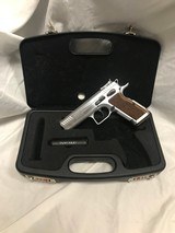 EAA Witness Elite Stock II 9MM LUGER (9X19 PARA) - 1 of 3