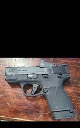 SMITH & WESSON M&P 9 SHIELD PLUS 9MM LUGER (9x19 PARA) - 2 of 3