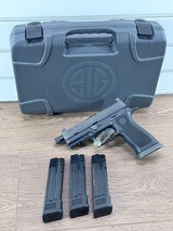 SIG SAUER P320 X-CARRY 9MM LUGER (9X19 PARA) - 1 of 3