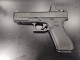 GLOCK 17 GEN 5 9MM LUGER (9x19 PARA) - 1 of 2