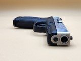 SMITH & WESSON SD40 VE .40 S&W - 3 of 3