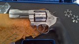 SMITH & WESSON MODEL 610 10MM - 2 of 3