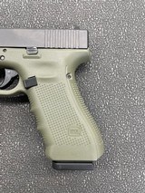 GLOCK 22 GEN 4 .40 CALIBER - 2 of 3
